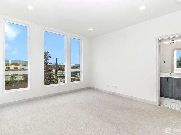 6719 Carleton Avenue S B, Seattle WA 98108
