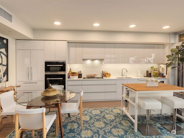 1250 Alki Avenue SW PHC, Seattle WA 98116