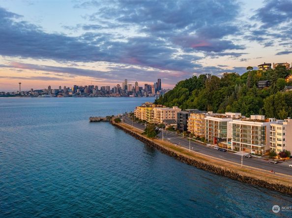 1250 Alki Avenue SW PHC, Seattle WA 98116
