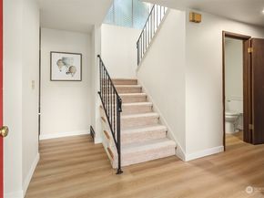 16017 Wallingford Avenue N, Shoreline WA 98133