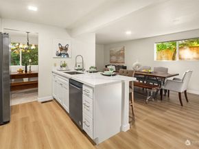 16017 Wallingford Avenue N, Shoreline WA 98133
