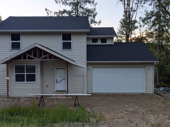 6997 E Bullseye Street, Port Orchard WA 98366