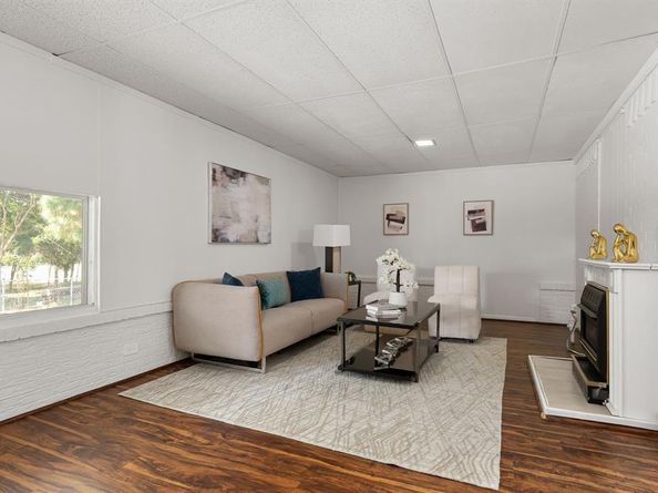 202 E Kenwood Drive , Garland Texas 75041
