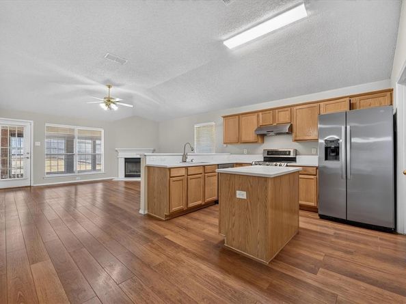 2400  Nogales Drive , Fort Worth Texas 76108