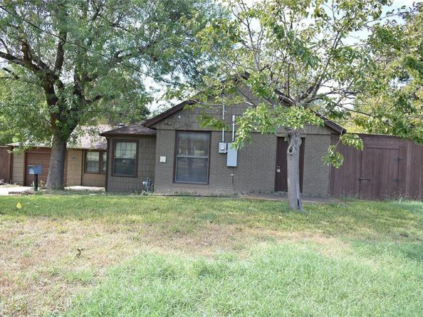 3923  Lawnview Avenue , Dallas Texas 75227
