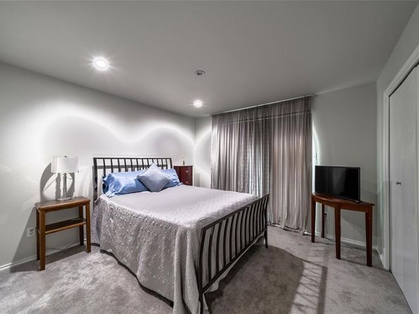 4616 W Lovers Lane  116, Dallas Texas 75209
