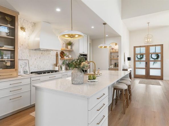 2935  Cameo Lane , Farmers Branch Texas 75234
