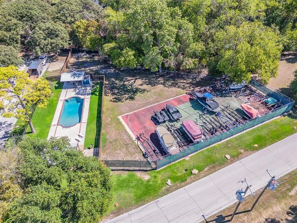 508  Harbor Drive S, Azle Texas 76020