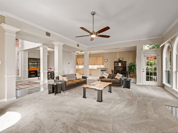 7626  Lakecrest Circle , Irving Texas 75063