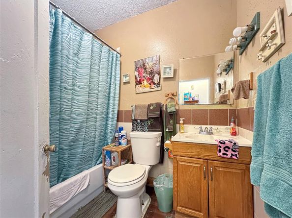 1427  Claude Street , Dallas Texas 75203