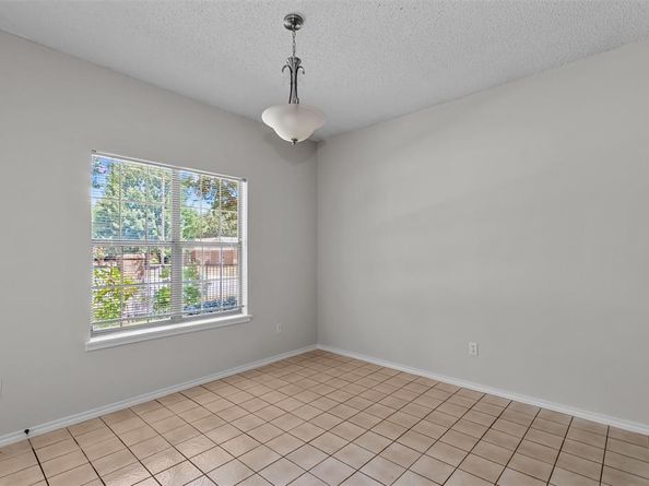 2805  Inniswood Circle , Arlington Texas 76015