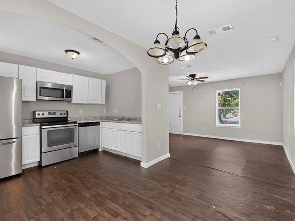 4424  Tacoma Street , Dallas Texas 75216