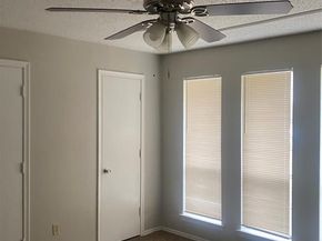 876  Dogwood Trail , Lancaster Texas 75146