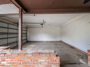 1500  Oak Cliff Road , Fort Worth Texas 76103