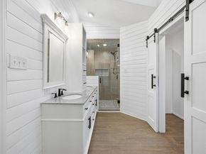 6606  Canalview Drive , Arlington Texas 76016