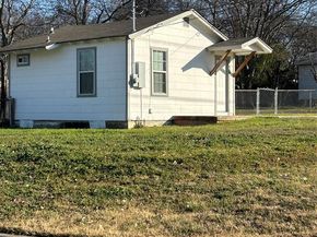 401  Hallvale Drive , White Settlement Texas 76108