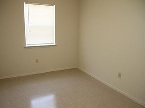 401  Hallvale Drive , White Settlement Texas 76108