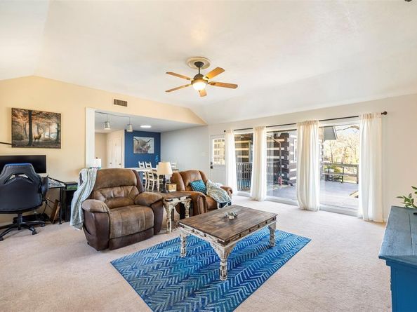 301  Bronco Trail , Oak Point Texas 75068