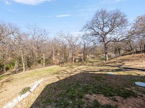 301  Bronco Trail , Oak Point Texas 75068