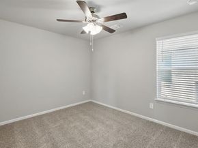 712  SHADED GROVE Drive , Denton Texas 76259