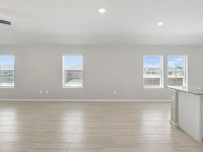 712  SHADED GROVE Drive , Denton Texas 76259