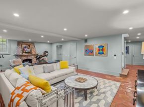 2336  Medford Court E, Fort Worth Texas 76109