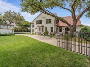 2336  Medford Court E, Fort Worth Texas 76109