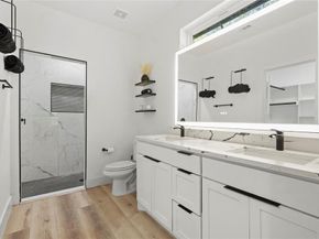 2528  Mojave Drive , Dallas Texas 75241