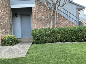 3101  Townbluff Drive  423, Plano Texas 75075