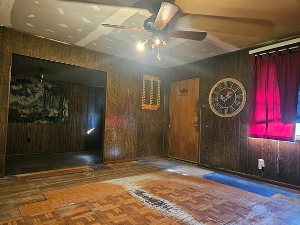 2907  Elm Park , Richland Hills Texas 76118