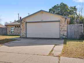 820  Levelland Drive , Arlington Texas 76017