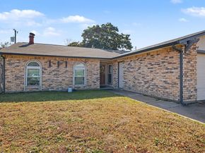 820  Levelland Drive , Arlington Texas 76017