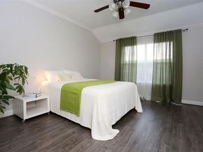 6819  Deseo  , Irving Texas 75039