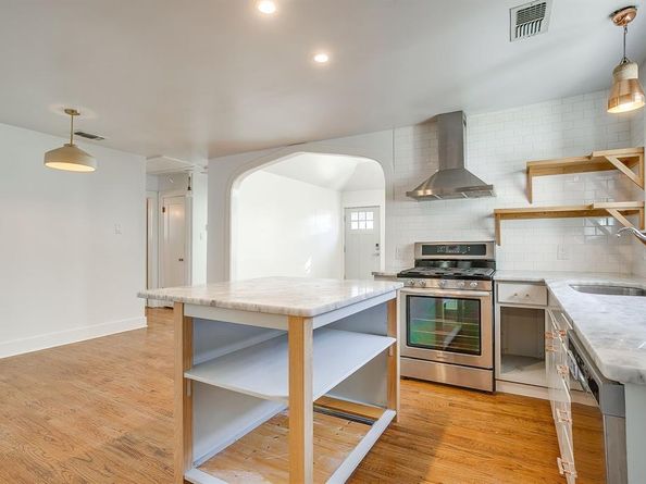 4516  Collinwood Avenue , Fort Worth Texas 76107