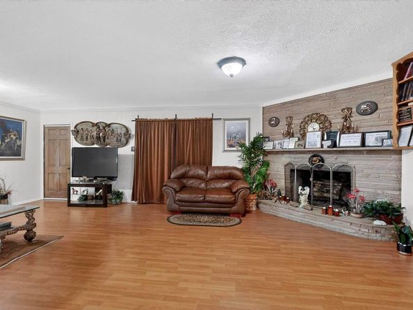 4616  Weehaven Drive , Dallas Texas 75232