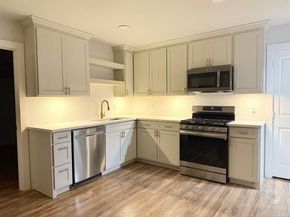 8423  Glen Regal Drive , Dallas Texas 75243