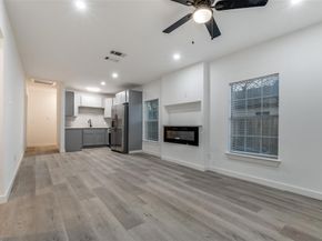 3242  Pine Street , Dallas Texas 75215