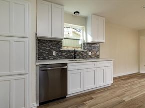 1052  Fox River Lane , Fort Worth Texas 76120