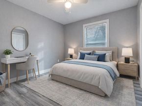 1004  Muncie Avenue , Dallas Texas 75212