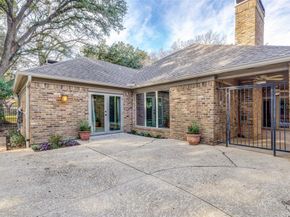 16842  Village Lane , Dallas Texas 75248