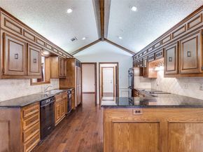 16842  Village Lane , Dallas Texas 75248