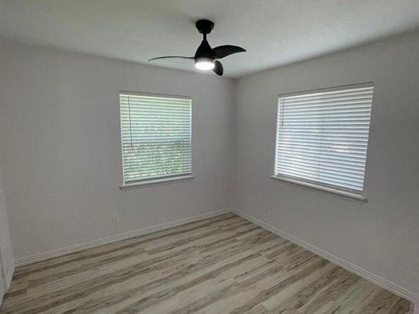 3932  Sun Valley Court , Irving Texas 75062