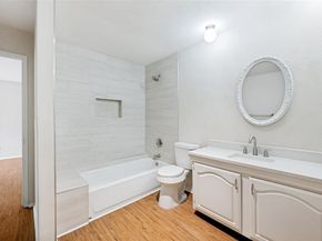 4708  Woodfield Drive , Arlington Texas 76016