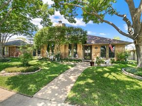 417  Stroud Lane , Garland Texas 75043
