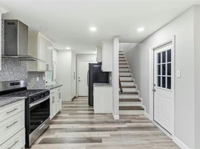 1732  Sheffield Place , Fort Worth Texas 76112