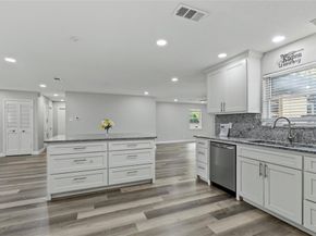 1732  Sheffield Place , Fort Worth Texas 76112