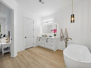 1206  Vermont Avenue , Dallas Texas 75216