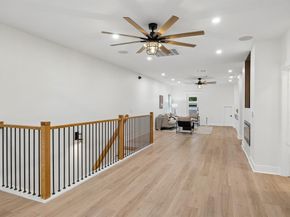1206  Vermont Avenue , Dallas Texas 75216
