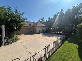 2201  Austin Waters  , Carrollton Texas 75010