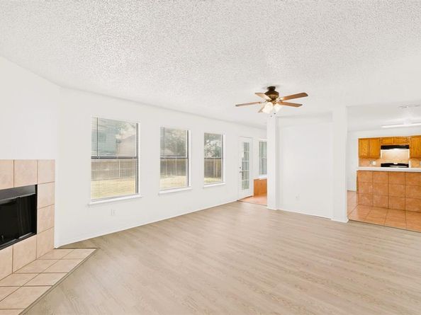9073  Stillwater Trail , Fort Worth Texas 76118